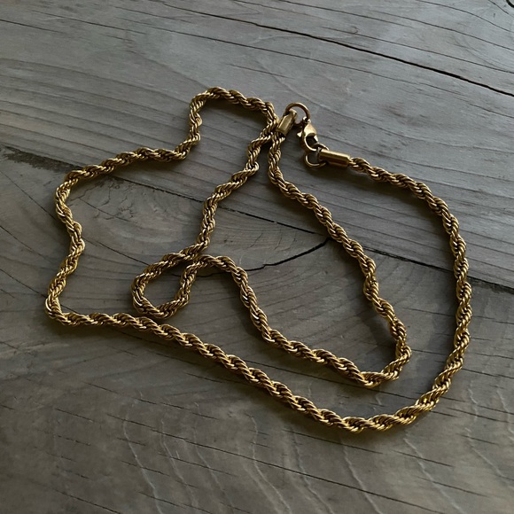 Gold Tone Rope approx 24” Chain - Picture 6 of 6